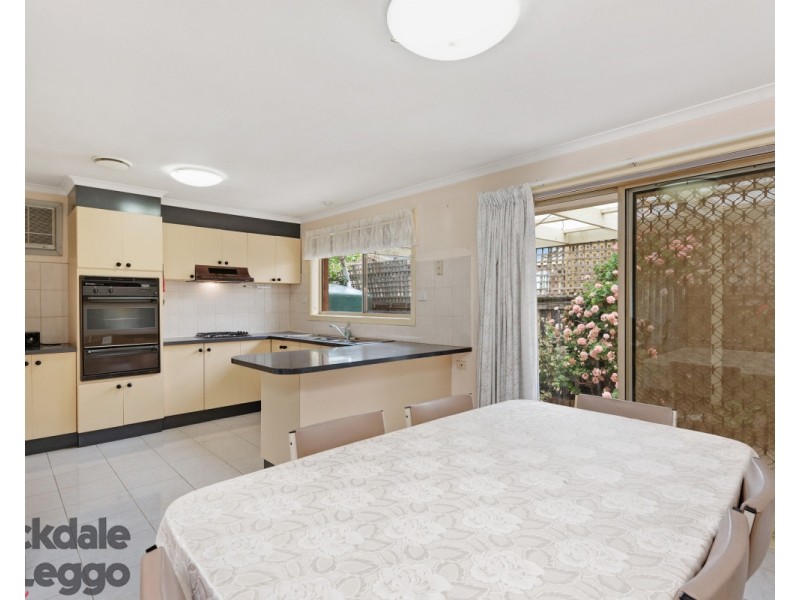 6/2 Douglas Avenue, St Albans VIC 3021