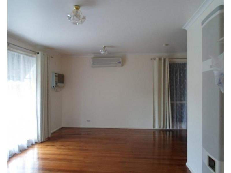 7 Cory Court, Kings Park VIC 3021