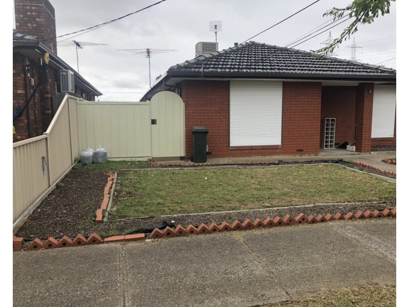 2 Lahy Street, St Albans VIC 3021