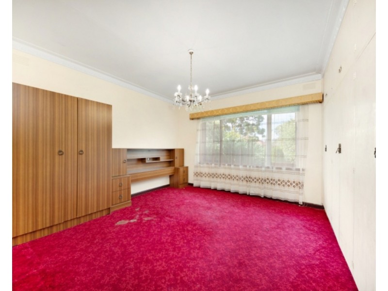 83 Leonard Avenue, St Albans VIC 3021