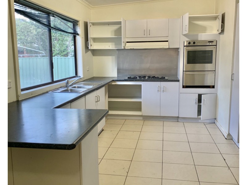 188 Main Road East, St Albans VIC 3021