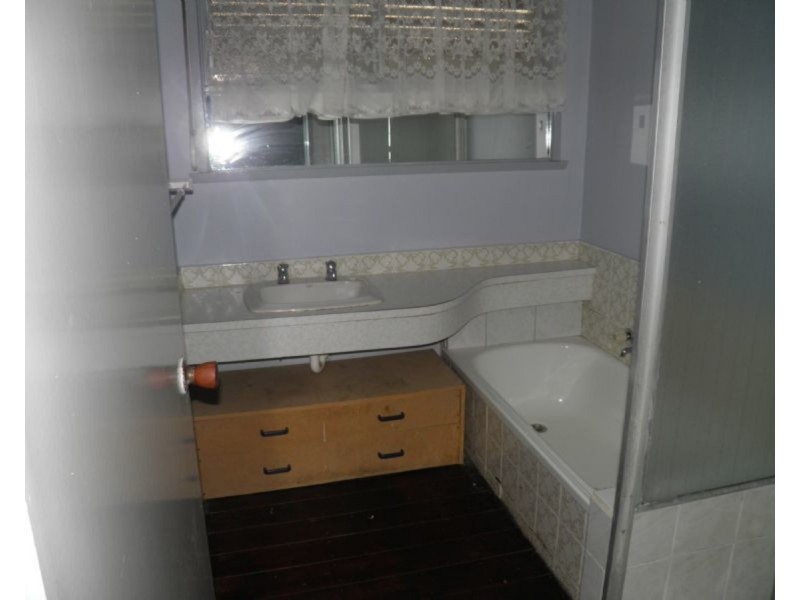 6 OPALA Court, Kings Park VIC 3021