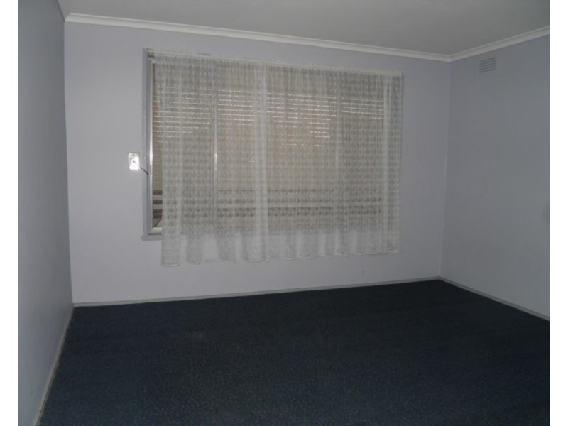 6 OPALA Court, Kings Park VIC 3021