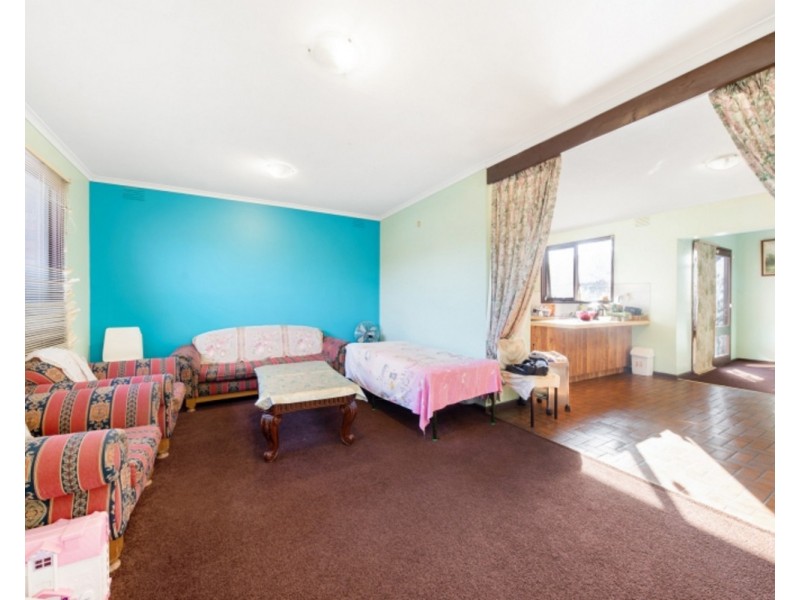 370 Main Road West, St Albans VIC 3021