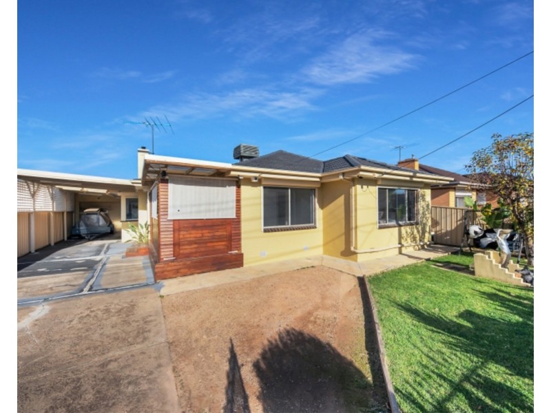 55 Oleander Drive, St Albans VIC 3021