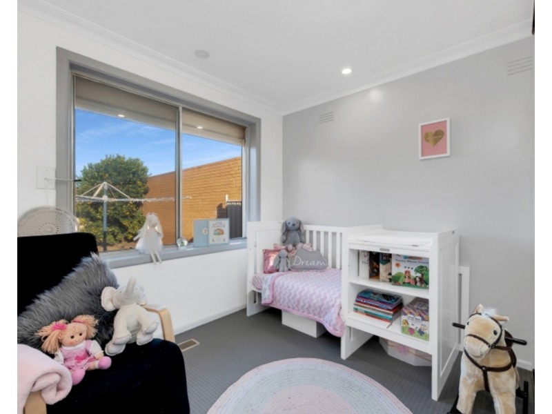 55 Oleander Drive, St Albans VIC 3021