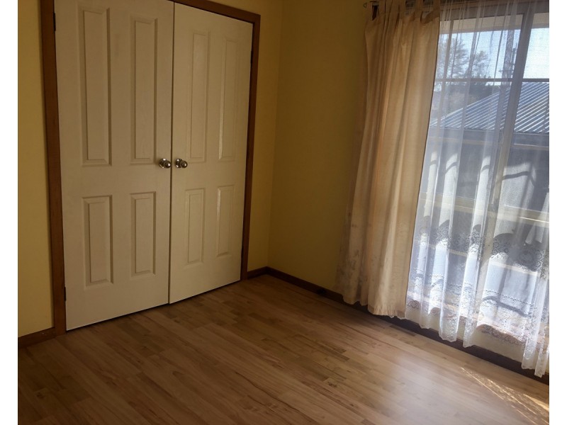 5/2 Percy Street, St Albans VIC 3021