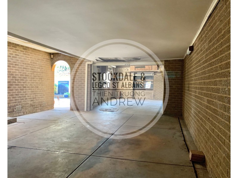 1 Oleander Drive, St Albans VIC 3021