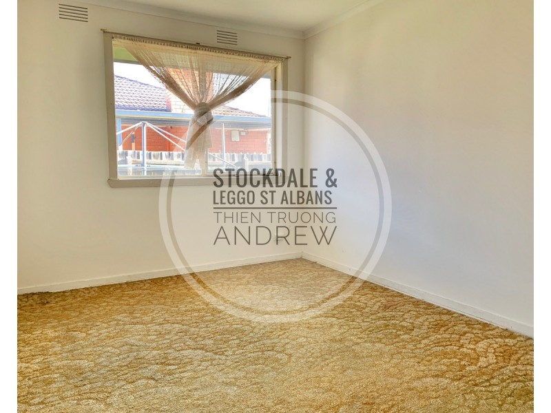 1/16 Buchanan Street, St Albans VIC 3021