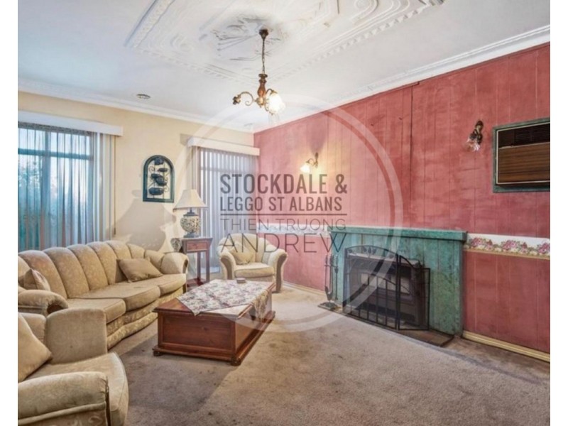 73 Oberon Avenue, St Albans VIC 3021