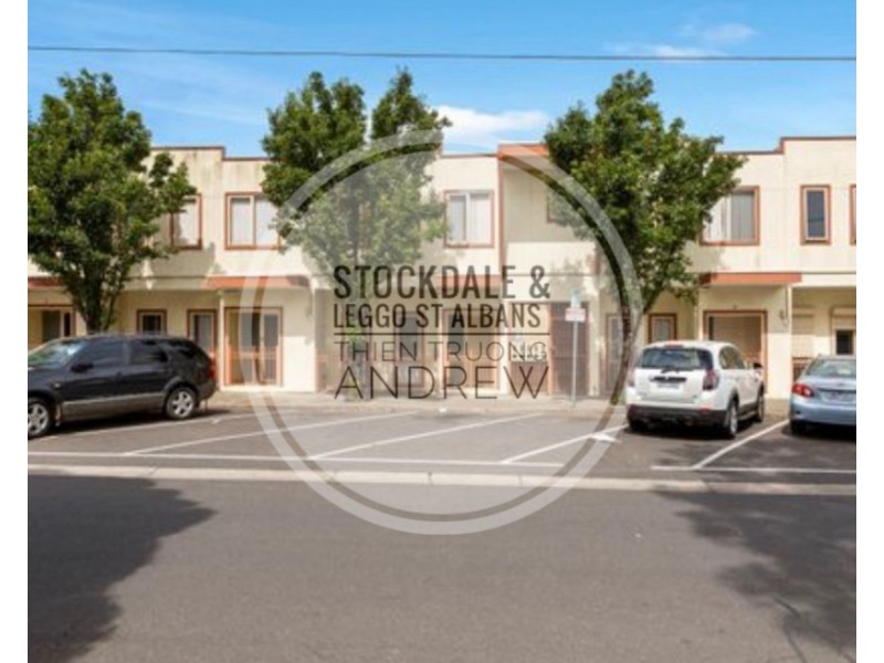 9/2 McArthur Avenue, St Albans VIC 3021