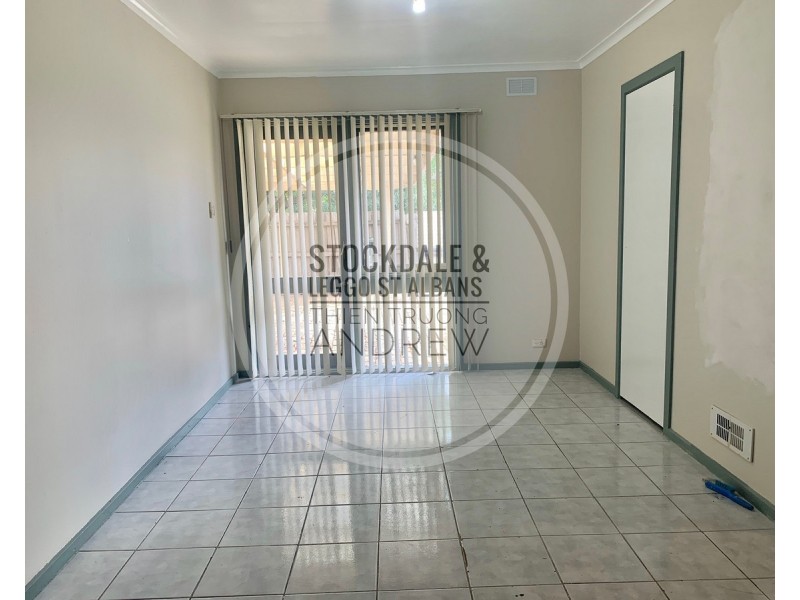 32 Stradbroke Drive, St Albans VIC 3021