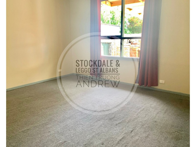 32 Stradbroke Drive, St Albans VIC 3021