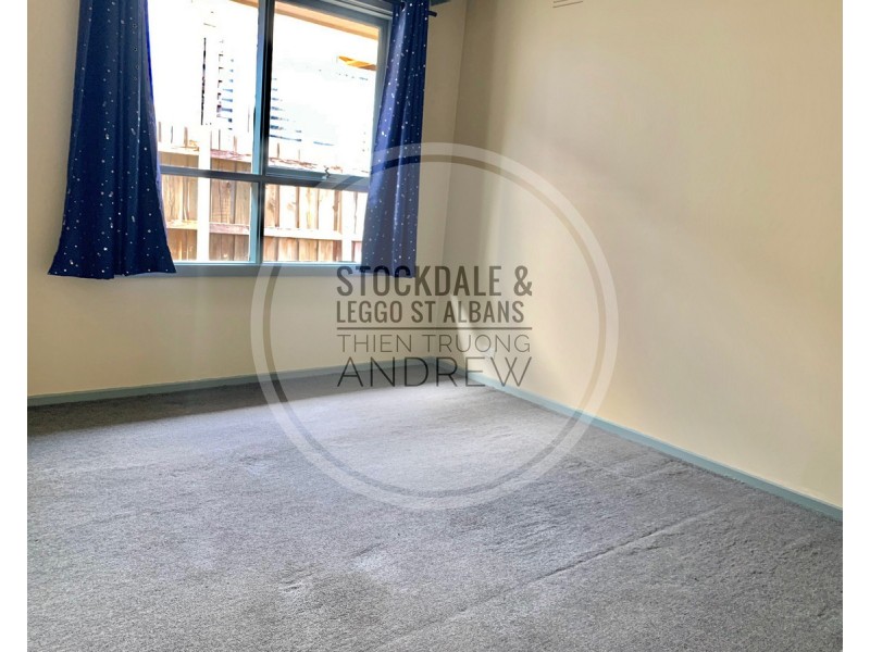 32 Stradbroke Drive, St Albans VIC 3021