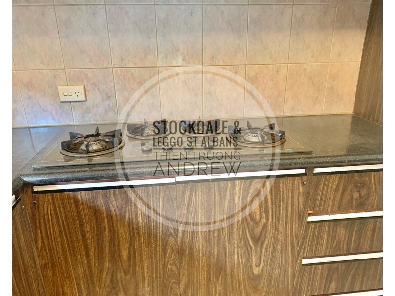 32 Stradbroke Drive, St Albans VIC 3021