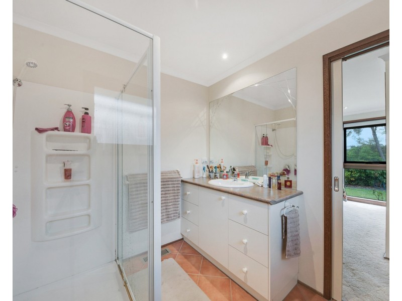 2 Joyce Close, St Albans VIC 3021