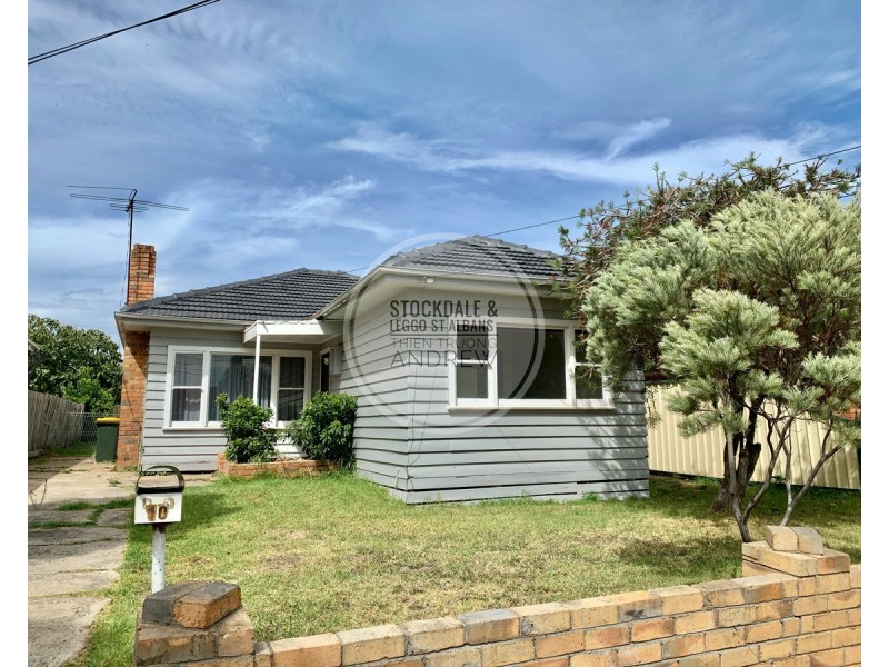 10 Andrew Street, Sunshine VIC 3020
