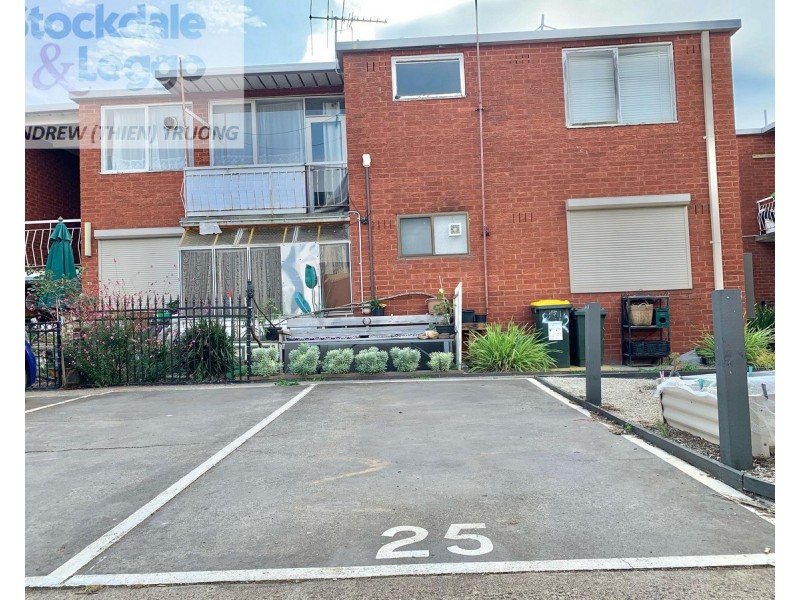 25/12 Percy Street, St Albans VIC 3021