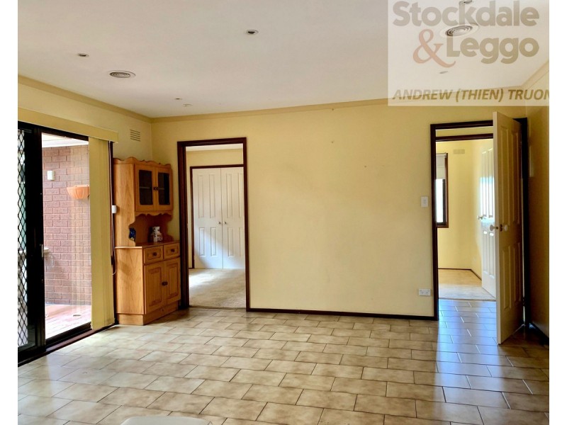 121 Sunshine Avenue, St Albans VIC 3021