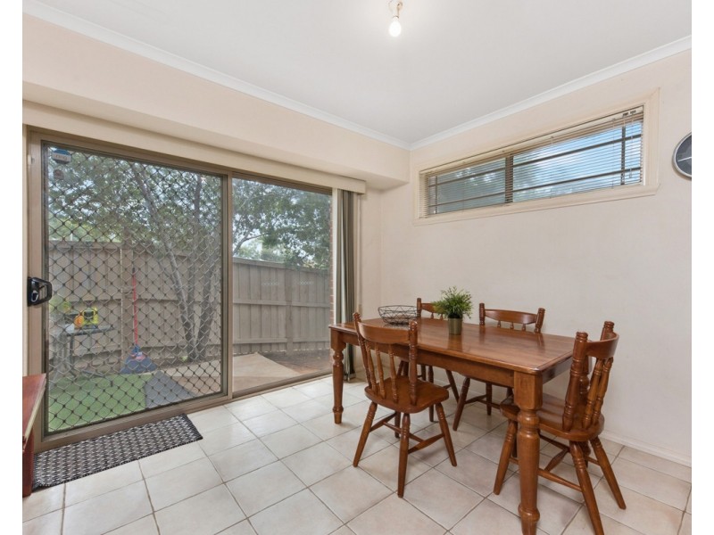 8/48 Trickey Avenue, Sydenham VIC 3037