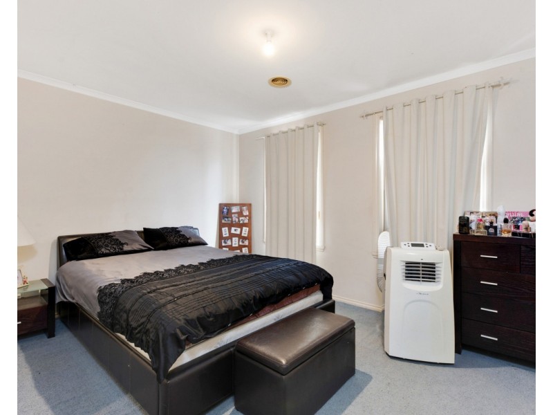 8/48 Trickey Avenue, Sydenham VIC 3037