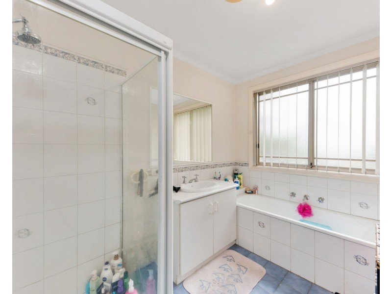 8/48 Trickey Avenue, Sydenham VIC 3037