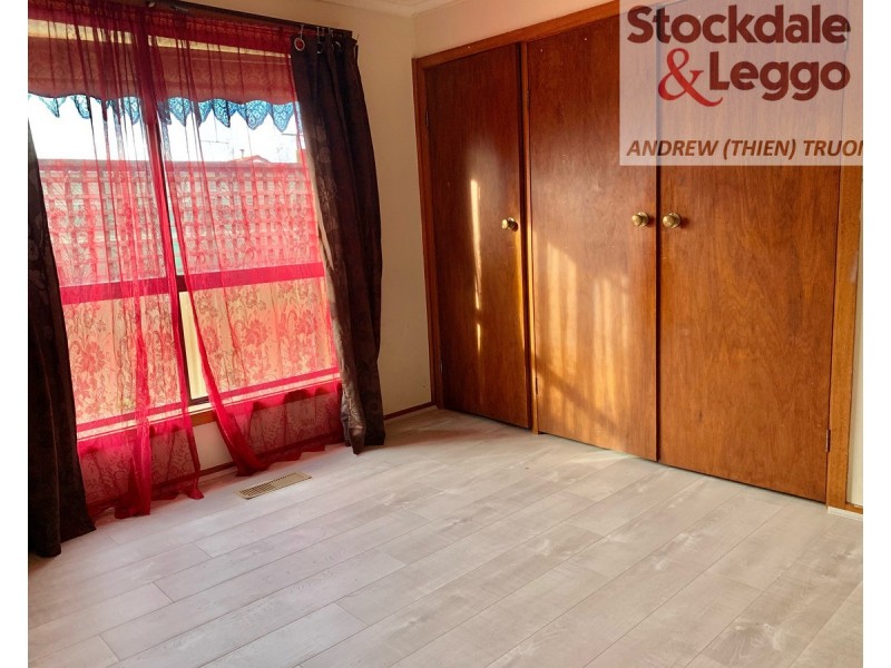 48 LOVELL Drive, St Albans VIC 3021