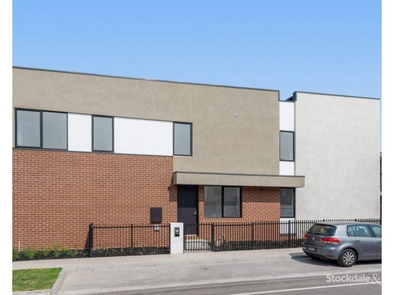 14 Teague Crescent, Braybrook VIC 3019