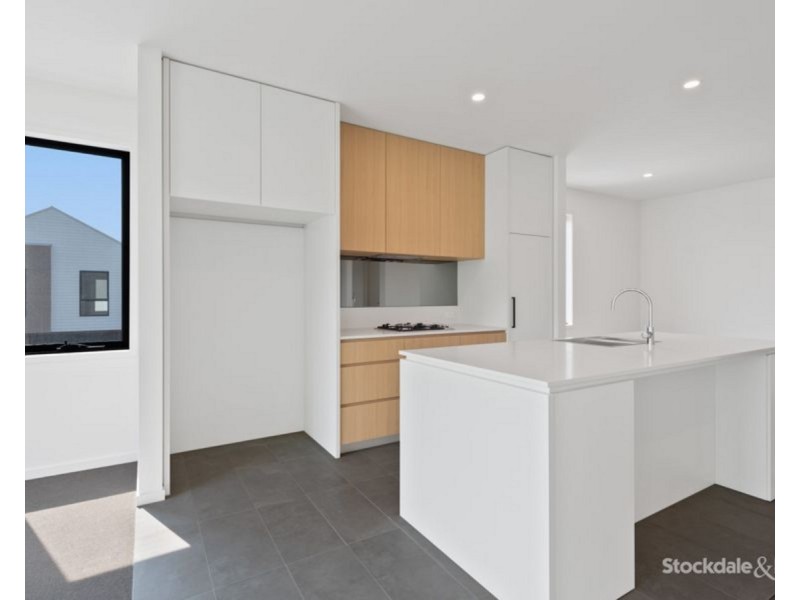 14 Teague Crescent, Braybrook VIC 3019