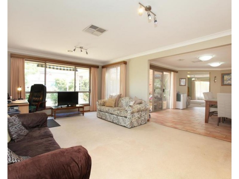 22 Chisholm Drive, Caroline Springs VIC 3023