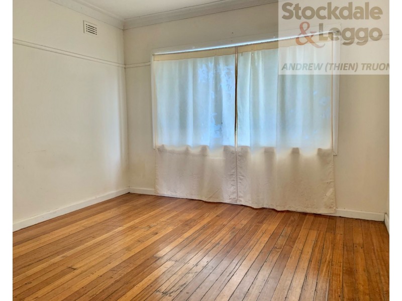 203 Main Road West, St Albans VIC 3021