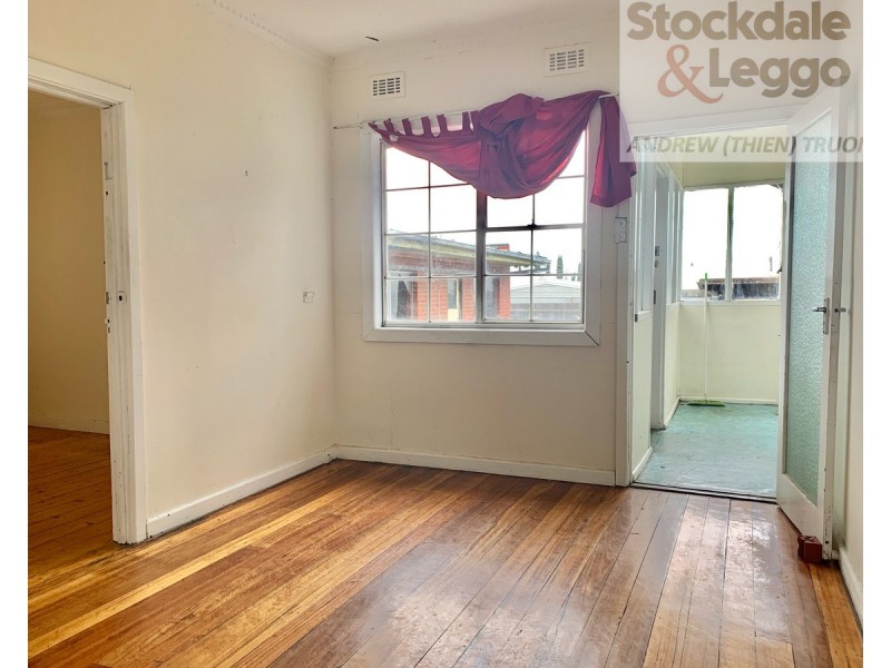 203 Main Road West, St Albans VIC 3021