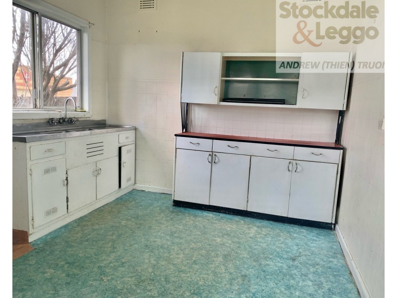 203 Main Road West, St Albans VIC 3021