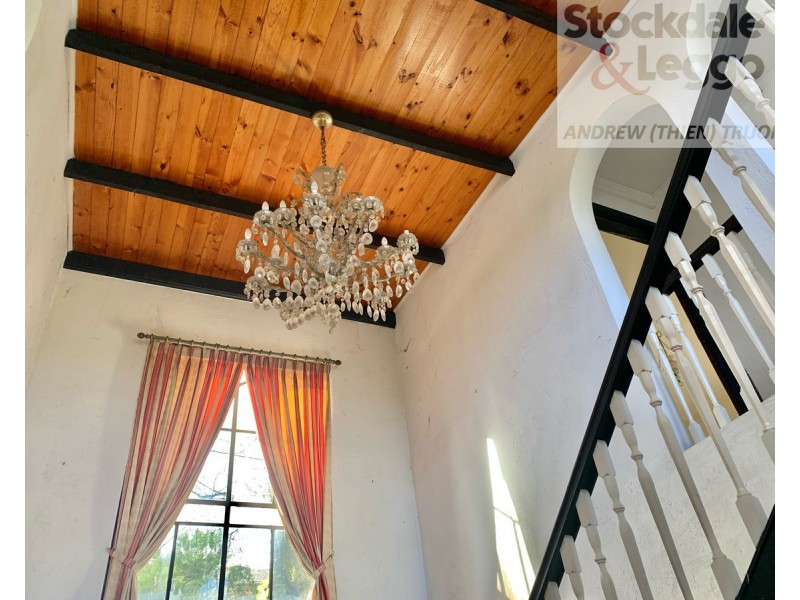 21 Riverside Avenue, Keilor VIC 3036