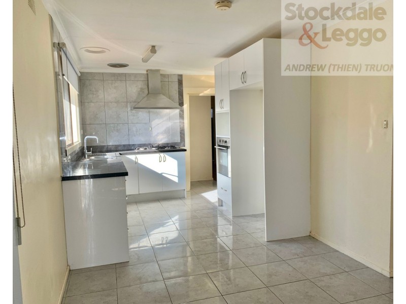 20 Clover Avenue, St Albans VIC 3021