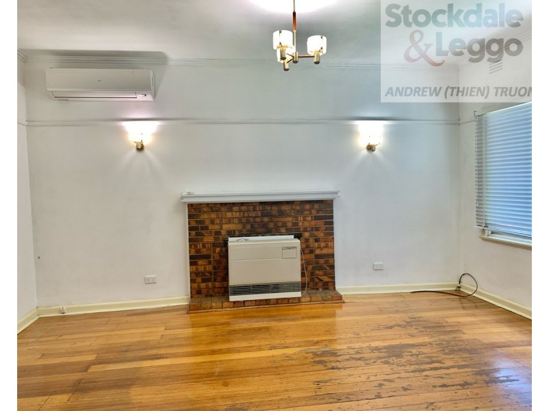 37 IVANHOE Avenue, St Albans VIC 3021