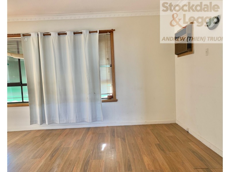 60 walmer Avenue, St Albans VIC 3021