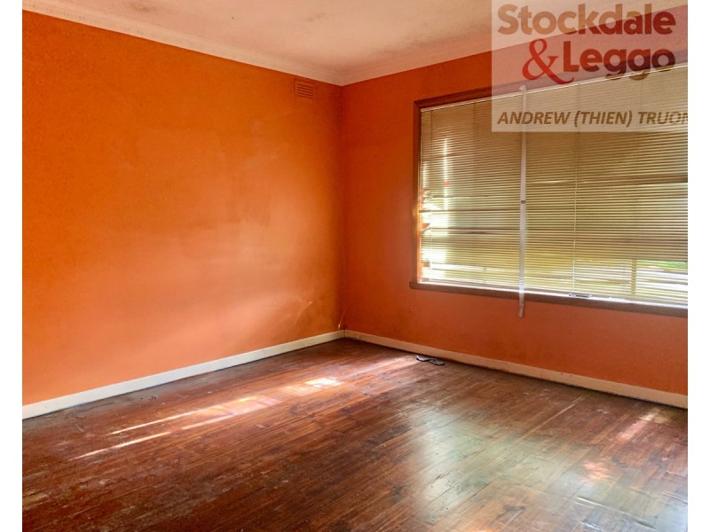 60 walmer Avenue, St Albans VIC 3021