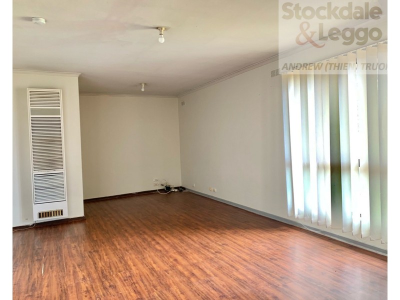 1/1 Cleveland Street, St Albans VIC 3021