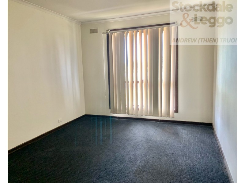 1/1 Cleveland Street, St Albans VIC 3021