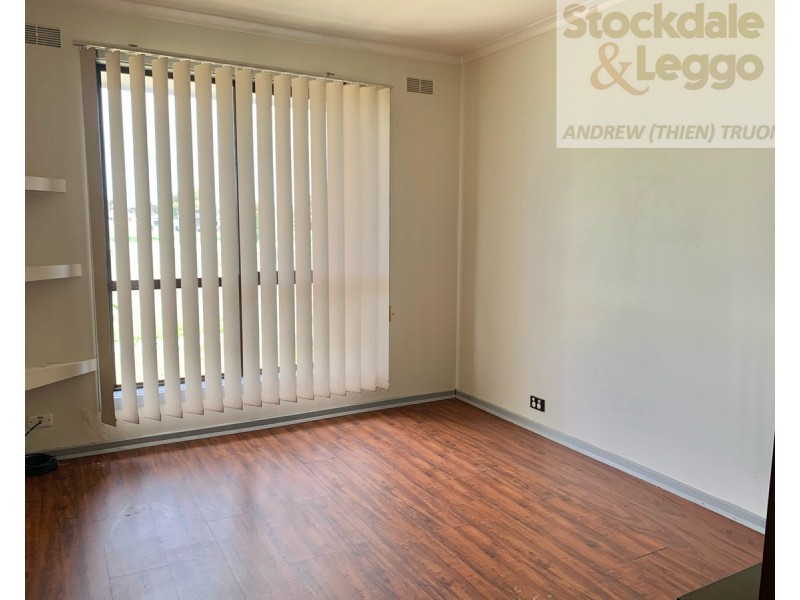 1/1 Cleveland Street, St Albans VIC 3021