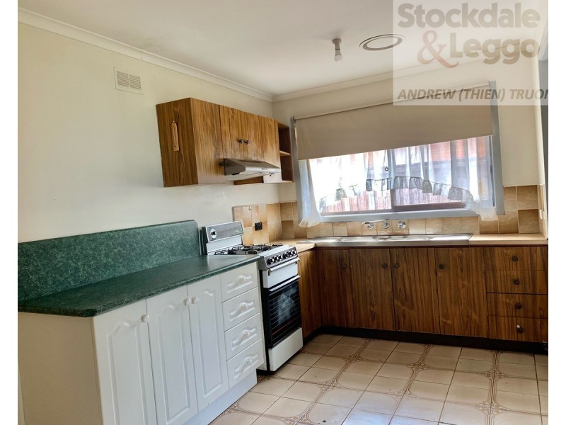 1/1 Cleveland Street, St Albans VIC 3021