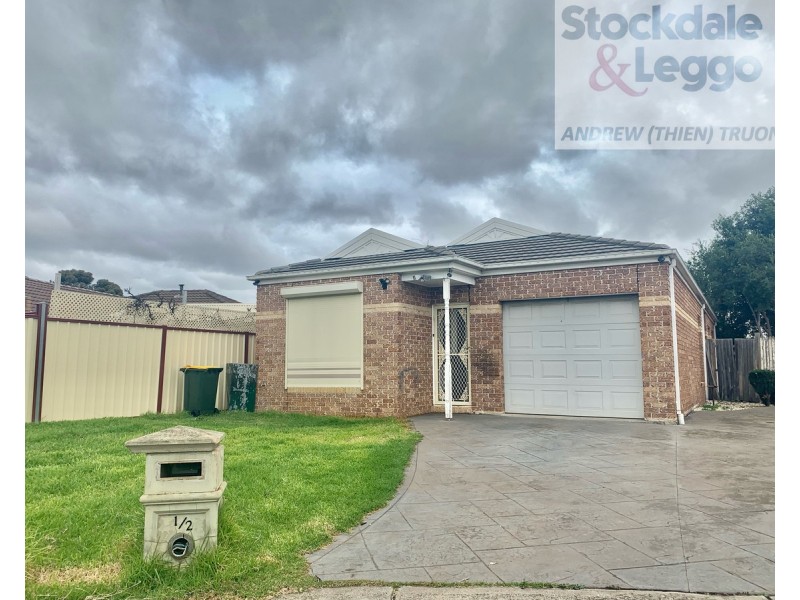 1/2 Verne Close, Delahey VIC 3037