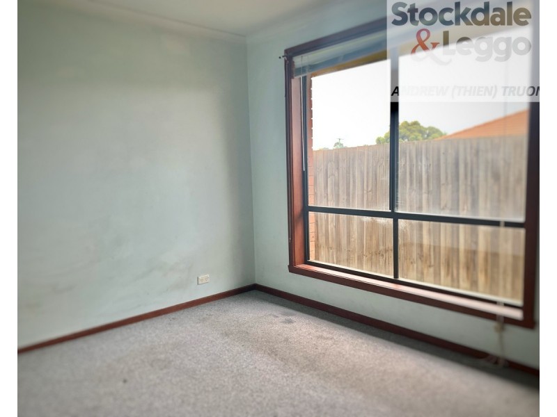 18 Lancelot Court, Kings Park VIC 3021