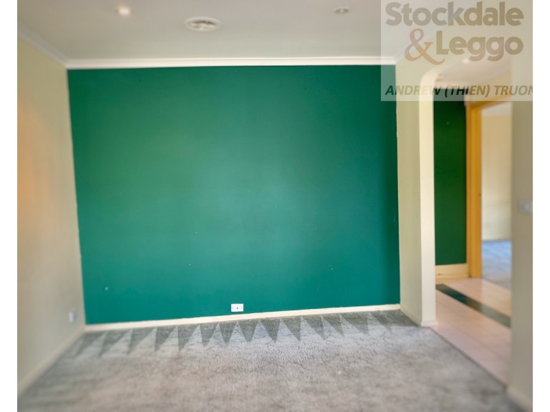 19 Paringa Drive, St Albans VIC 3021