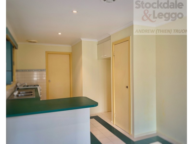 19 Paringa Drive, St Albans VIC 3021