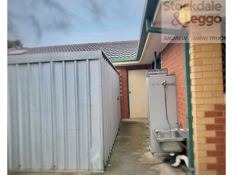 19 Paringa Drive, St Albans VIC 3021