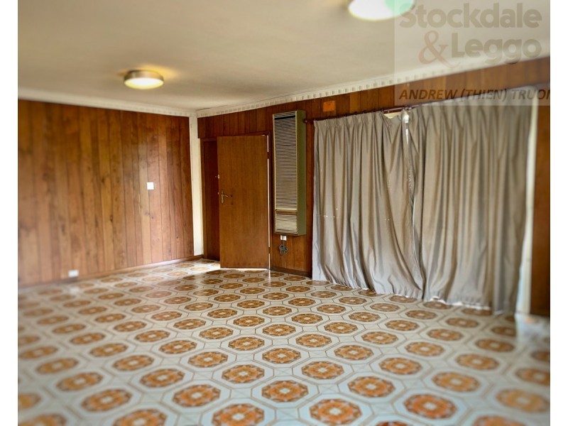 1/13 Stradbroke Drive, St Albans VIC 3021