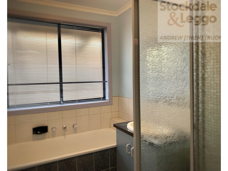 3 Sandstone Court, Delahey VIC 3037