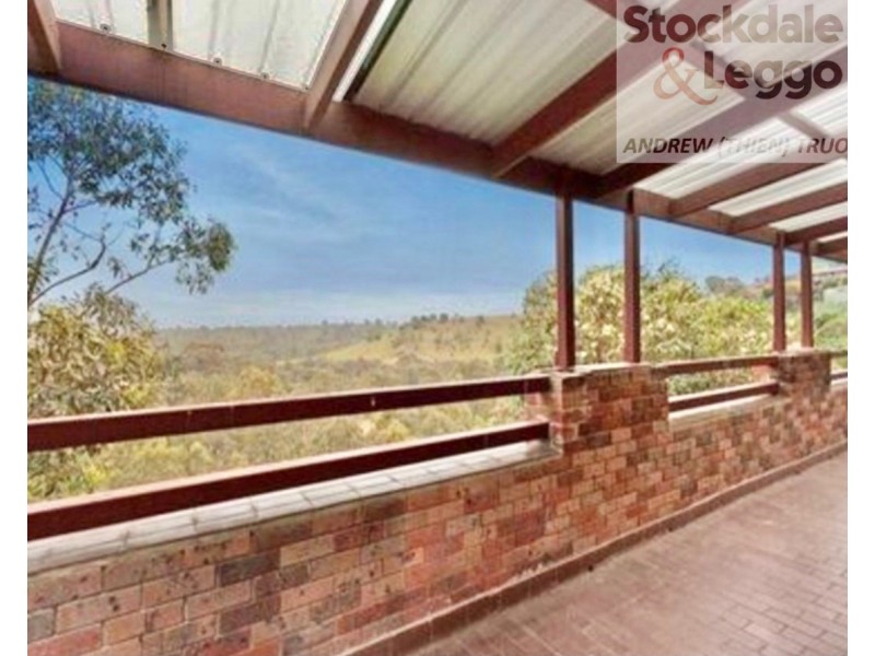 21 Riverside Avenue, Keilor VIC 3036